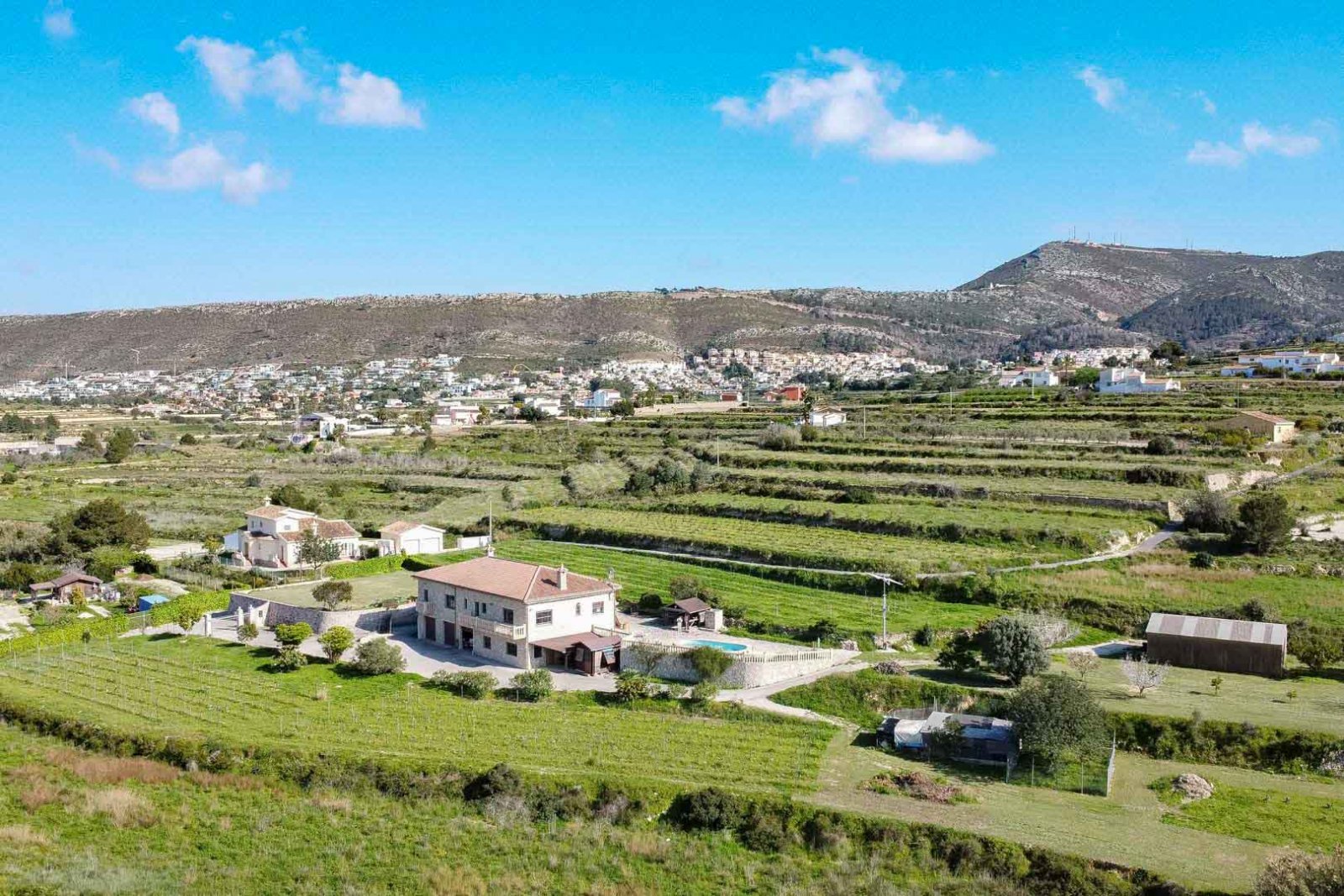 C3XY4251BELL Wunderschönes Landhaus mit Weinbergen in Benitachell zu verkaufen C3XY4251BELL Wunderschönes Landhaus mit Weinbergen in Benitachell zu verkaufen
