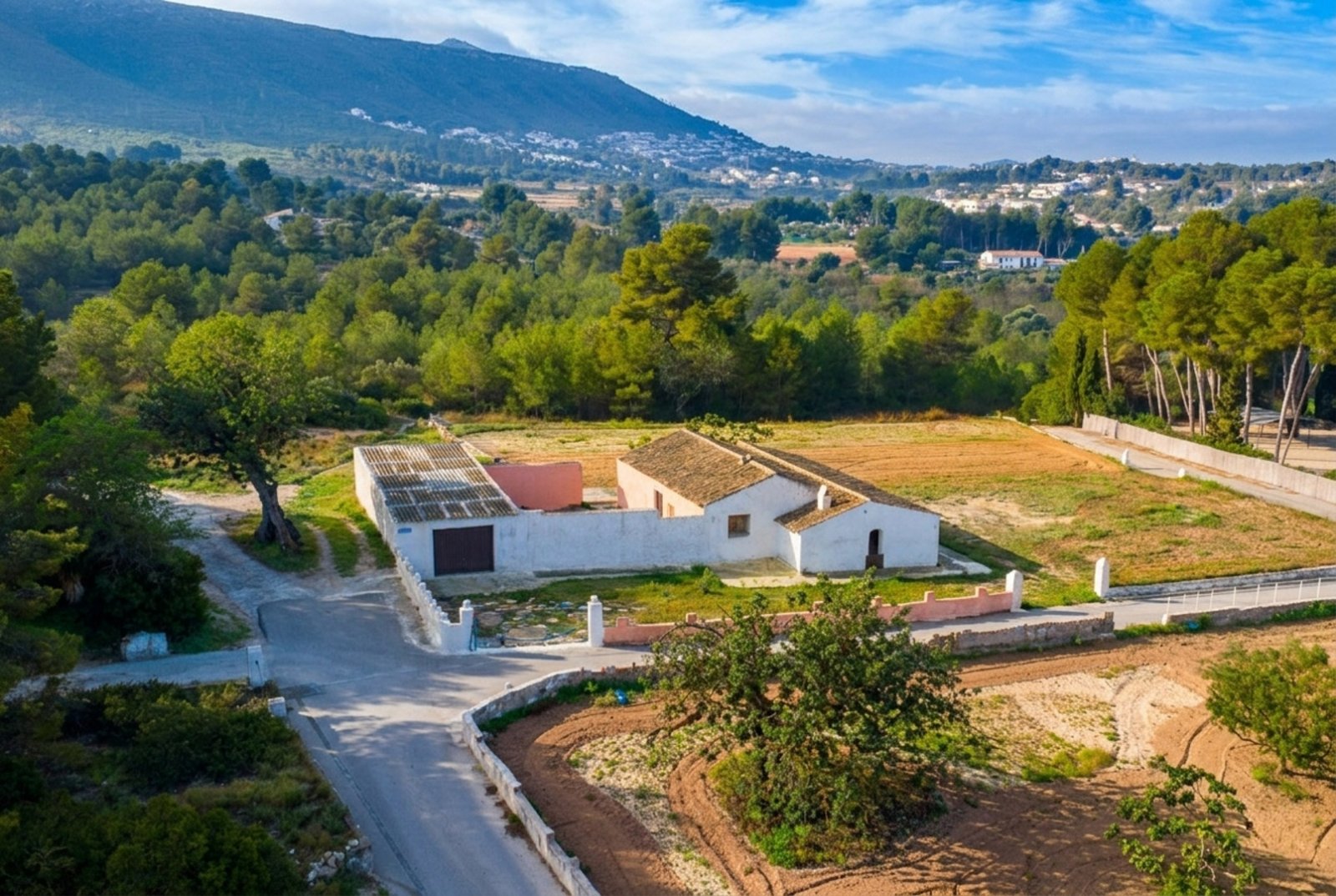 4628JAV Traditionelle Finca mit mehreren Grundstücken zum Verkauf in Pinosol-Las Laderas, Jávea 4628JAV Traditionelle Finca mit mehreren Grundstücken zum Verkauf in Pinosol-Las Laderas, Jávea